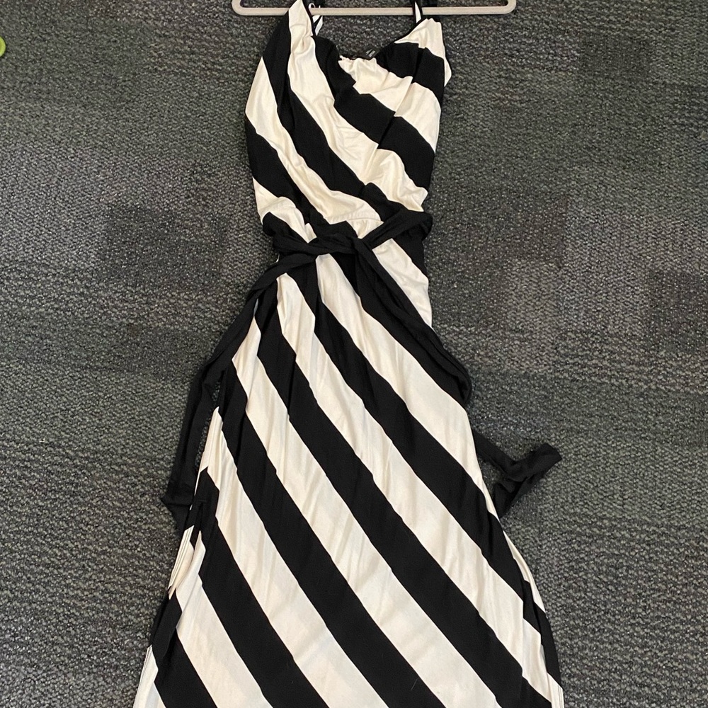 White House Black Market XL maxi dress